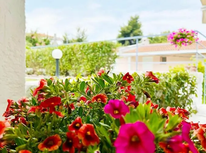 Heaven's Door- Maisonette Siviri